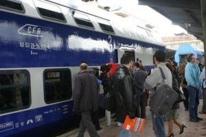 CFR are propuneri inedite: Faceti cereri de casatorie in tren si veti ajunge pe Facebook