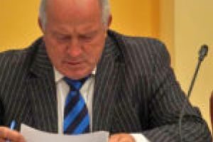 Liberalul Ioan Cojocariu o dă pe inteligenţă! „În măsura în care sunt oameni inteligenţi puşi în aceste funcţii!“