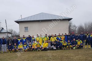 Cetatea Târgovişte şi Roberto Ziduri în finala mare!