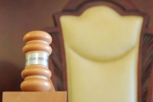 Legile Justiţiei, cu probleme: Curtea Constituţională retrimite Legea privind organizarea CSM în Parlament