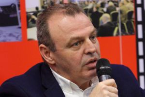 Ministrul Șova dă Spitalul Judeţean Bacău ca exemplu de urmat