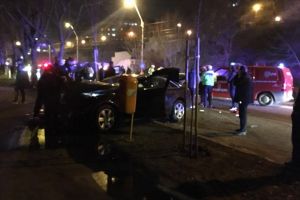 Accident cu o maşină furată