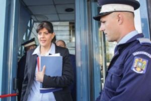 CSM cere începerea urmării penale pentru magistraţii care ar fi implicaţi în posibila trucare a anchetelor penale în cazul DNA