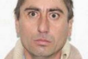 Apelaţi 112 dacă vedeţi această persoană!