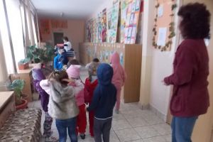 Preşcolari trimişi acasă pentru că nu aveau aviz epidemiologic