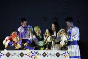 ”Sânziana şi Pepelea”, un nou spectacol al Teatrului de Păpuşi ”Prichindel” din Alba Iulia. Va fi prezentat vineri şi sâmbătă, la Casa de Cultură a Studenţilor