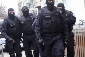Percheziţii la traficanţi de ţigări, în Făgăraş
