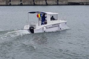 Ambarcatiunea de masuratori hidrografice Iulia“ a fost lansata de CN ACN la apa. Ce caracteristici are nava si unde va fi folosita (galerie foto)