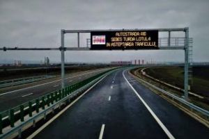 RECORD negativ pe Autostrada Turda - Sebeş! Două tronsoane sunt terminate şi stau închise - FOTO