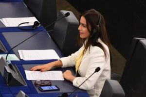 Gabriela Zoană o pune la punct pe Monica Macovei