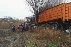 Accident rutier grav in judetul Tulcea. Drumul este blocat intre localitatile Rachelu si Luncavita