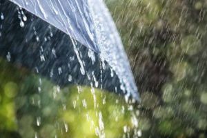 Apă Canal: asociaţiile nu au voie să repartizeze apă meteorică apartamentelor care au perfectate contracte individuale