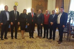Şeful ALDE Bihor, Traian Bodea, se laudă cu 6 primari „traseişti” de la PNL, care însă neagă orice discuţie pe această temă