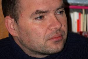 Un jurnalist îşi deschide inima către cititori, cerându-le ajutorul