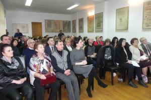 Două decenii de învăţământ liceal de muzică la Bistriţa, celebrate la Biblioteca Judeţeană