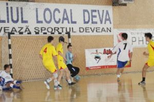 Luni începe la Deva Cupa Liceelor BIG FM