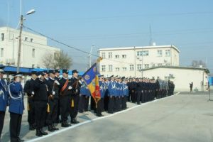 Jandarmeria îşi mută sediul. Actuala clădire trebuie evacuată, întrucât a fost încadrată în clasa de risc seismic II