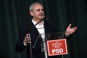 Dragnea anunţă înlocuirea a 27 de secretari de stat