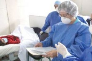 Sezonul rece ne-a zăpăcit nasurile şi plămânii: Suspiciuni de gripă în cazul a 18 vasluieni