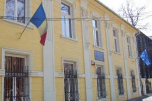 Expoziţia  „O poveste din inima ţării”, pregătită de drum