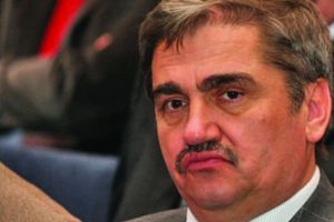 Puşca şi cureaua lată … senator eram odată