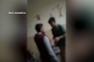 Bătaie filmată într-un centru de plasament, în Vâlcea. Poliţia a declanşat o anchetă. VIDEO