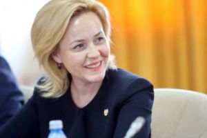 Carmen Dan o CONTRAZICE pe Laura Codruţa Kovesi: „Am trimis către DNA pe 13 februarie CEREREA de REVOCARE a POLIȚIȘTILOR”