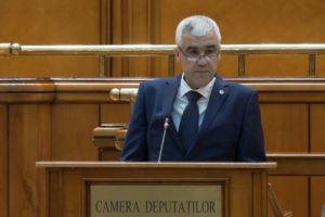 Pe ce legi mai pun semnătura aleşii de Teleorman: Deputatul ALDE Calotă Ică vrea criterii noi pentru acordarea ajutorului social