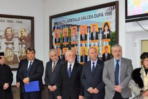 Sapte  prefecţi postdecembrişti din Vâlcea au marcat numirea primului prefect din judeţ