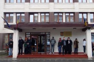 AFACERIST, din Medgidia, ARESTAT pentru INSTIGARE la DISTRUGERE