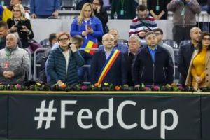 Milionarul Sile Puşcaş, alături de o superbă brunetă. A făcut senzaţie la FED Cup - FOTO
