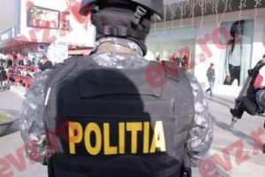 INCREDIBIL. Un ofiţer de POLIȚIE care BĂTEA PROSTITUATE a ajuns ȘEF