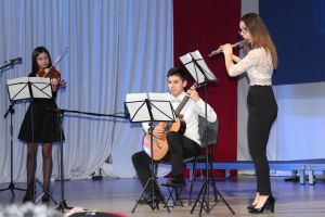 Liceul de Muzică ”Tudor Jarda” Bistriţa, după 20 de ani. ”Tinerele talente trebuie încurajate”