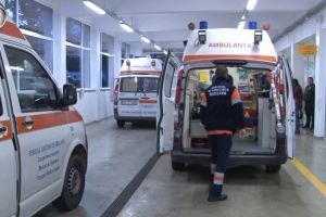 Un copil a murit cu arsuri pe mai bine de jumătate din corp, după ce a căzut într-o oală ...