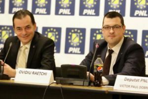 Raeţchi, ATAC la Carmen Dan: ”E INCOMPETENTĂ! Să-şi dea DEMISIA!” 