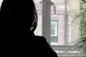 Cine este tânăra care pretinde că a fost hărţuită de procurorul Bucurică