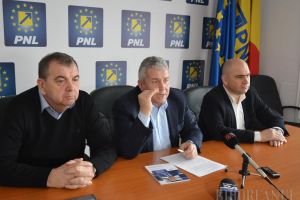 Eurodeputatul Daniel Buda, fost coleg cu Viorica Dăncilă în Comisia pentru Agricultură a PE: În curând românii vor deveni „căpşunari” la ei acasă!
