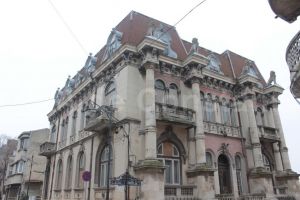 O impozanta cladire din zona peninsulara a Constantei intra in reabilitare. Vega Turism SA, unda verde de la municipalitate (galerie foto)