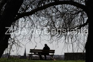 Poezia Zilei: Departe, dincolo de visul tau – Irina Lucia Mihalca