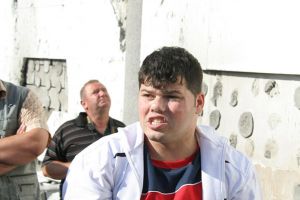 „Polonic”, incendiatorul Pensiunii La Dolce Vita, reţinut pentru că ar fi violat o fată ...