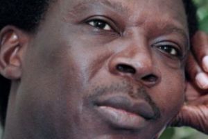 PLAYBOY, MAGIE NEAGRĂ şi un JAF de sute de MILIOANE de dolari. POVESTEA celui mai mare ESCROC al anilor ‘90