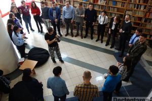 “Biblioteca vie” pentru elevii de liceu