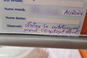 Experienţa vieţii pentru doi sibieni: Fiica lor s-a născut în maşină