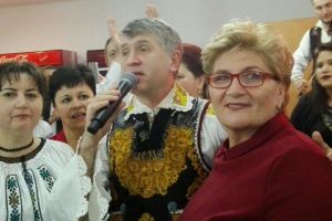 Cum s-au distrat bistriţenii la petrecerea de Lăsatul Secului cu fostul preot Cristian Pomohaci (VIDEO)