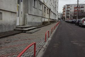 Primim la redacţie: Primarule, albinele lucrătoare ţi le-am văzut la treabă, dar pe trântori când?