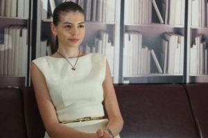 Monica Gabor ÎNSĂRCINATĂ?! Detaliul SUSPECT care a dat-o de gol. Cum a reacţionat vedeta când a fost luată la întrebări