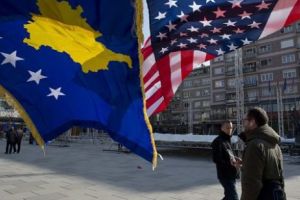 Serbia, şantajată cu recunoaşterea Kosovo pentru a intra în UE