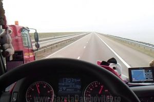 13 şoferi de TIR din Pucioasa au fost reţinuţi, în Franţa! Reţeau fura roţi şi combustibil