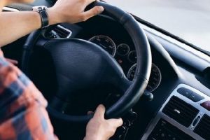 Autoturism reclamat ca fiind sustras, indisponibilizat de poliţiştii din Mureş