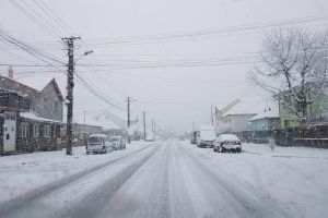 Se răceşte vremea – Posibile ninsori în următoarele zile